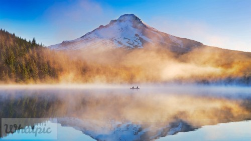 TrilliumLake_EN-US3336281654_1920x1080.jpg